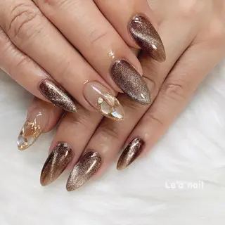 ネイル 'mm所属・'mm  (ミリ) ＭＡＮＡＭＩのネイルデザイン