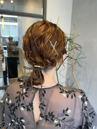 セミロング ヘアアレンジ 透明感カラー✨艶髪 制作🌱山根あゆみのヘアスタイル