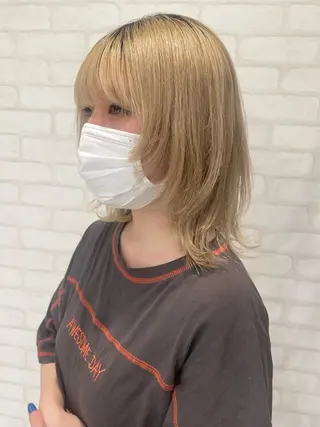 ミディアム 飯塚 愛美のヘアスタイル