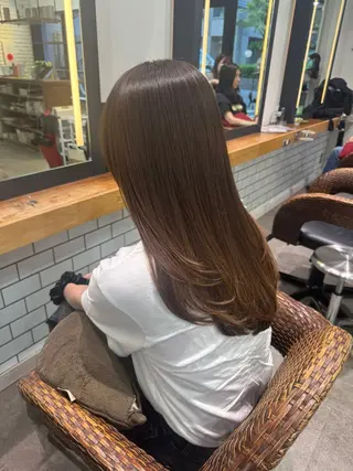 ロング red neo あいりのヘアスタイル