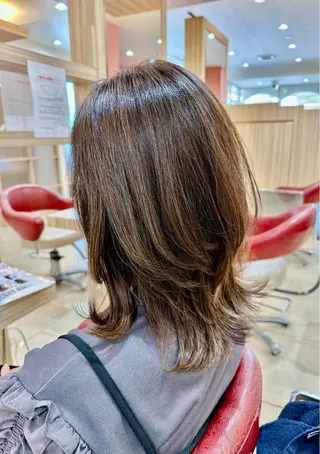 ショート カラー 小坂直輝【髪質改善・ 似合わせカット】のヘアスタイル