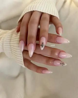 ネイル nnail Natsumiのネイルデザイン