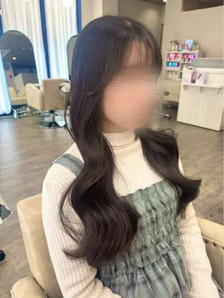 ロング カラー Una所属・韓国風カラー✄ カズホのヘアスタイル