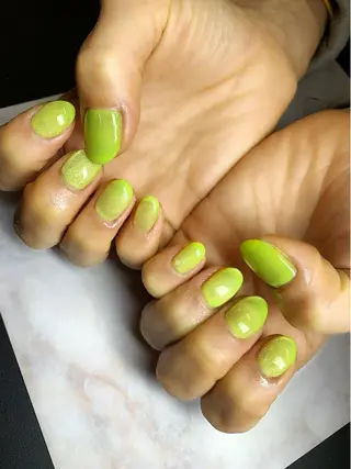 ネイル アトリエ・マリス所属・福与 美幸のネイルデザイン