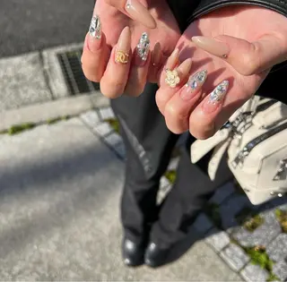 ロング Nailsalon Reoのネイルデザイン