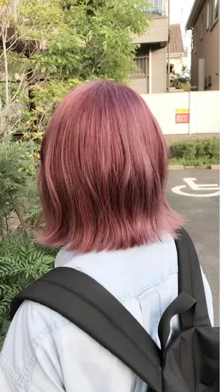 カラー SAEKI【ior 】北千住店ブリーチのヘアスタイル