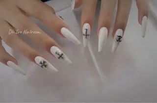 ネイル IRO所属・ヒナ ヒナのネイルデザイン