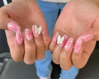 ネイル le'a moe KONAMIのネイルデザイン