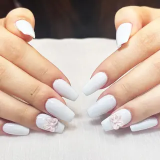 ネイル Diamond ✨のネイルデザイン