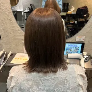 カラー 小浦 花澄のヘアスタイル