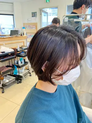 ミディアム 30代からの大人 ショートのヘアスタイル