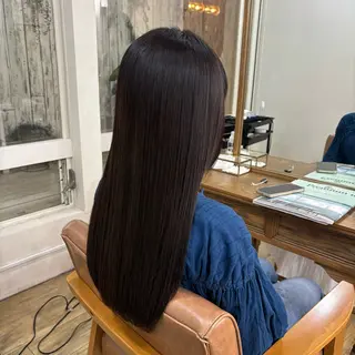 ロング SHO 👻原宿 /艶カラーのヘアスタイル