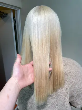 セミロング 🐶men'scut SYUMA🐶のヘアスタイル