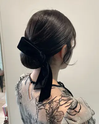 セミロング ヘアアレンジ 透明感カラー×ヘア アレンジ🪽しおりのヘアスタイル