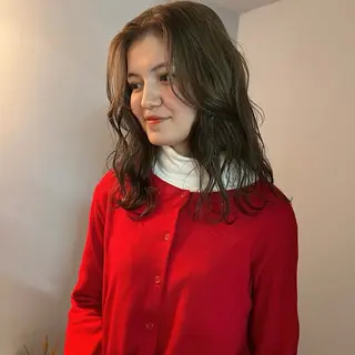 ミディアム 舟橋耀/ブリーチカラ ー/レイヤーカットのヘアスタイル