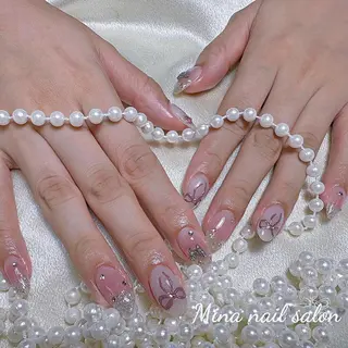 ネイル 🎀まゆ 🪽🐾のネイルデザイン