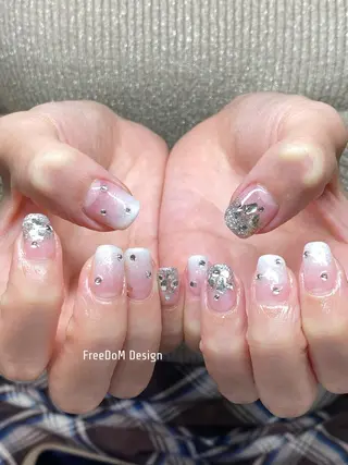 ネイル ＦreeDoＭ   Design所属・W KUMIのネイルデザイン