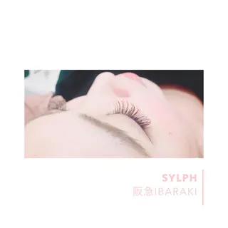 マツエク・マツパ シールエクステ/ ハイトーンカラーのヘアスタイル