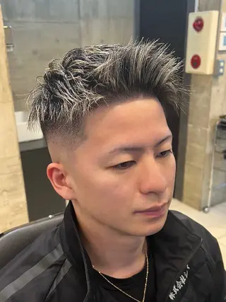 ショート カラー メンズ BINGO HAIR WORKS 【ビンゴヘアワークス】所属・🎱メンズフェード 特化HYOGA🎱のヘアスタイル