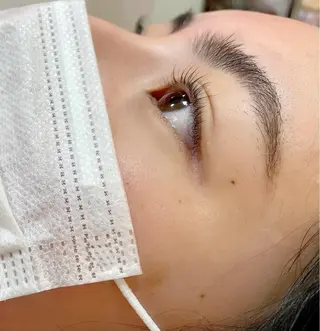 マツエク・マツパ 玉邑 美菜のヘアスタイル