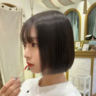 ミディアム カラー ヘアアレンジ 髪質改善【縮毛矯正】 美髪ボブを量産する人のヘアスタイル