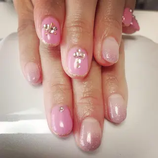 ネイル 大分市都町ネイル NUDGEの眉毛・アイブロウイメージ