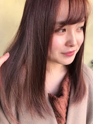 セミロング カラー hina☺︎ 髪質改善/ストレートのヘアスタイル