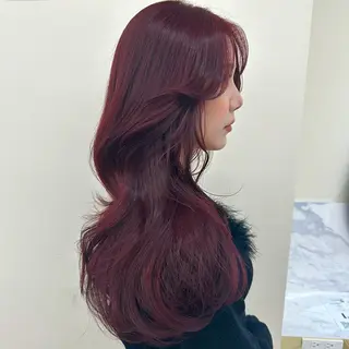 ロング カラー CHAINON CENTREのヘアスタイル