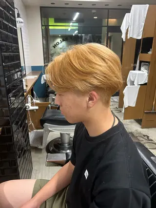 ミディアム カラー メンズ 池田 海斗のヘアスタイル