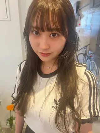 カラー 南部 綾音のヘアスタイル