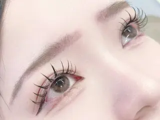 マツエク・マツパ EMA BEAUTY所属・EMA BEAUTY マツエクサロン池袋店のマツエク・マツパデザイン