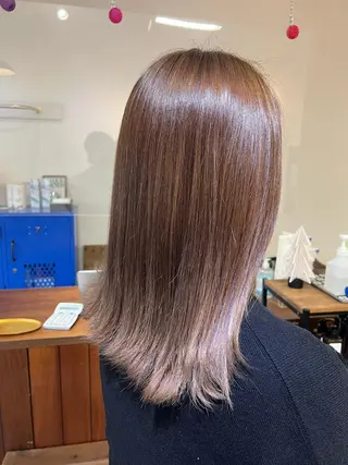 カラー イシイ ハルナ 🤍のヘアスタイル