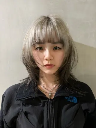 セミロング 🍀祥吾🍀レイヤー 艶髪❣️髪質改善❤️のヘアスタイル