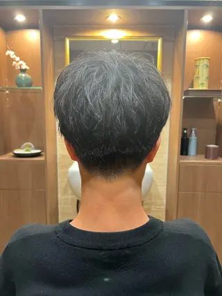 ショート ヒロ銀座バーバーショップ丸の内所属・秋山 琳太のヘアスタイル