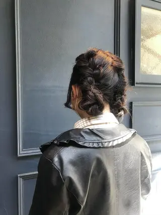 セミロング ヘアアレンジ 🪽艶感× hair ｜kazaneのヘアスタイル