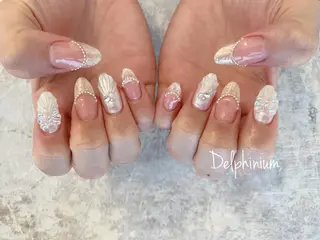 ネイル 岡本 友恵のネイルデザイン