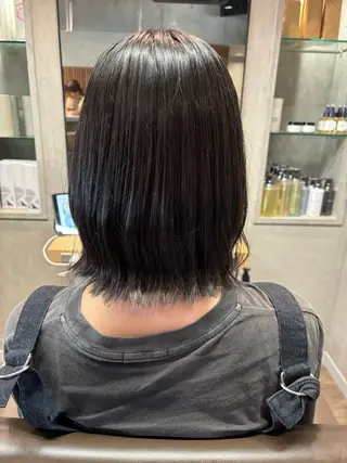 ミディアム 🎀縮毛矯正.暗髪 .艶髪🩶ちひろのヘアスタイル