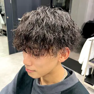 パーマ メンズ 川原 元気のヘアスタイル
