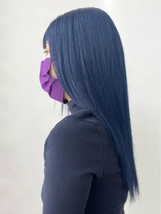 ロング カラー ANNA /艶髪/ハイトーンのヘアスタイル