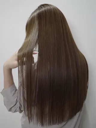 ロング 柳下 涼のヘアスタイル