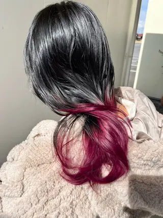 カラー 松本 茜のヘアスタイル