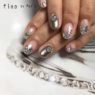 ネイル fino by Pap's所属・西畠 真由美のネイルデザイン