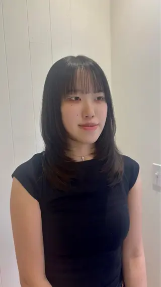 セミロング Hana 🩰のヘアスタイル