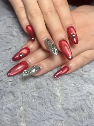 ネイル Nail Studio No.8所属・No8 NAGIのネイルデザイン