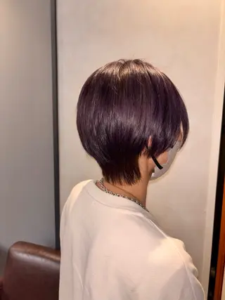 カラー 高橋 唯のヘアスタイル