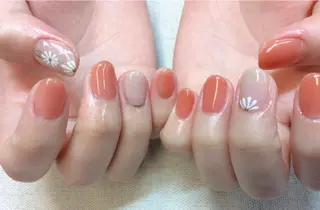 ネイル 新橋 ルキナ スタッフのネイルデザイン