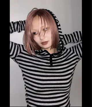 カラー HACO+ モエのヘアスタイル