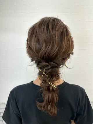 ヘアアレンジ 艶髪/ブリーチなし Wカラー🌺yuiのヘアスタイル