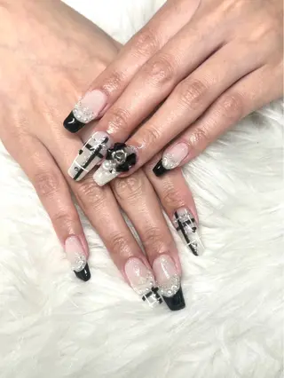 ネイル オーロラ所属・YUI nailのネイルデザイン