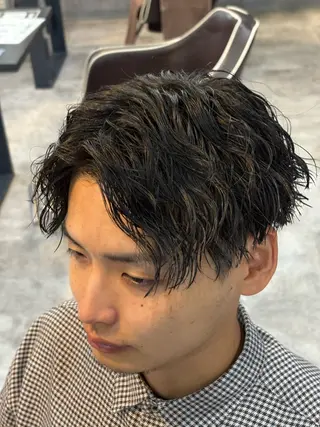 ミディアム りょうま⚡️メンズ パーマ特化⚡️新小岩のヘアスタイル